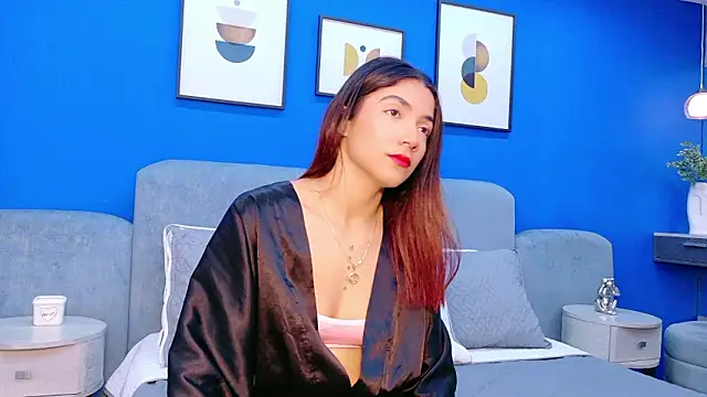 Snapshot of martina_roldam chatting on February 4, 9:21 pm martina roldam online show from February 4, 9:21 pm