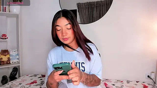 Snapshot of martina_roldam chatting on February 20, 9:00 am martina roldam online show from February 20, 9:00 am