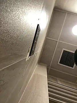 Snapshot of GildanK18 chatting on September 18, 1:58 pm GildanK18 online show from September 18, 1:58 pm