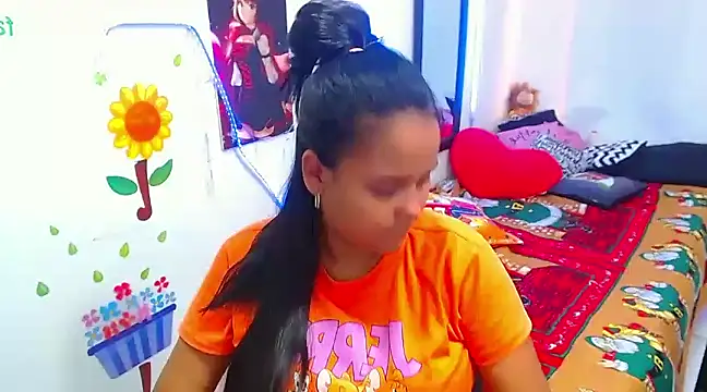 laurelys a online show from January 8, 9:34 pm