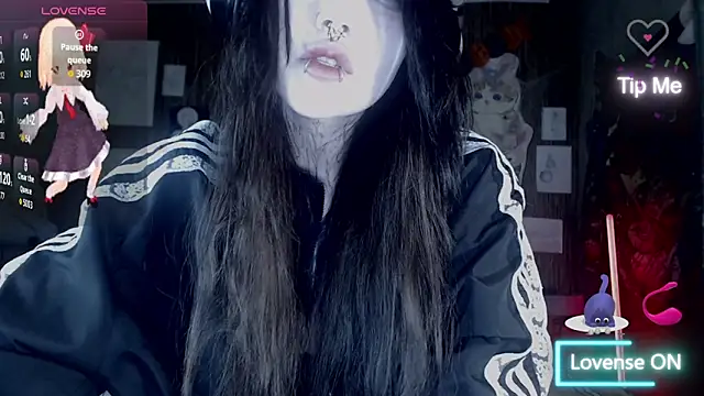 chloe crystall killer online show from March 14, 7:25 am