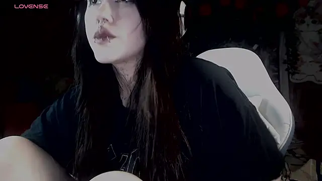 chloe crystall killer online show from March 9, 5:33 am