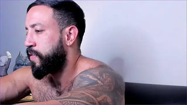 BradLeon  online show from December 14, 11:16 am