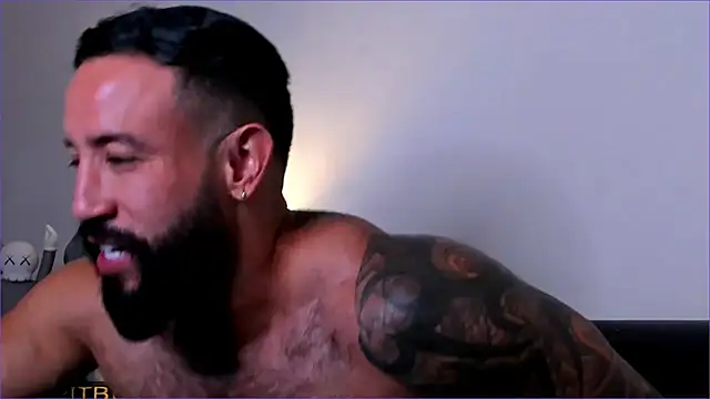 BradLeon  online show from January 9, 12:45 pm