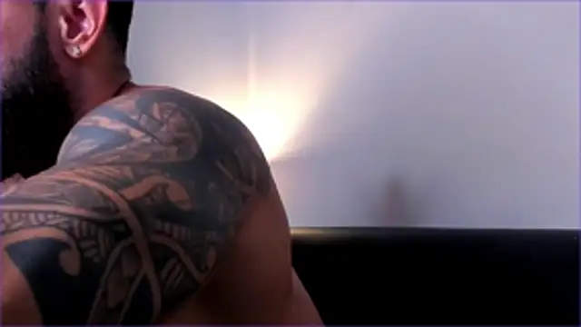 BradLeon  online show from January 15, 9:12 am