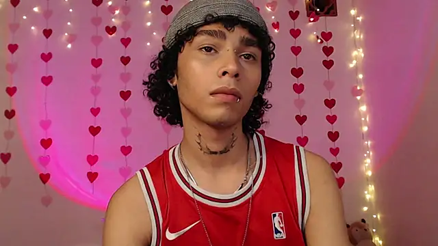 seven7xis online show from February 10, 4:52 am