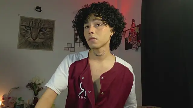 seven7xis online show from March 11, 3:33 am