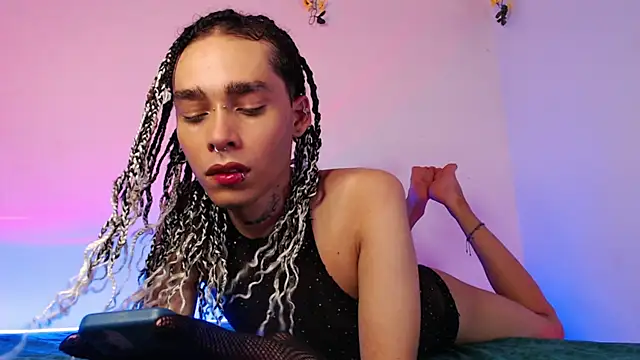 seven7xis online show from March 1, 5:09 am