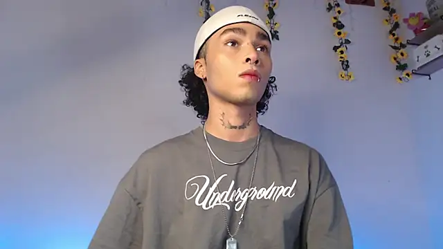 seven7xis online show from March 16, 4:52 am