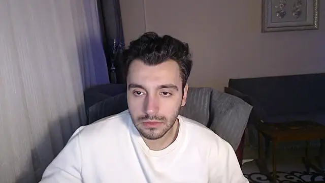 handsomeee04 online show from October 11, 10:55 pm