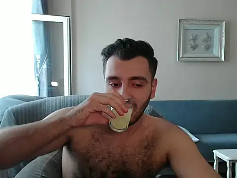 handsomeee04 online show from September 11, 1:55 pm