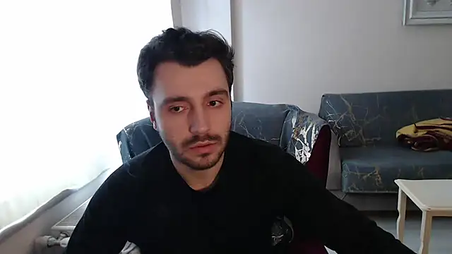 handsomeee04 online show from February 13, 1:44 pm