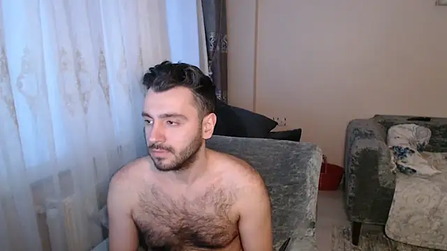handsomeee04 online show from May 3, 5:05 pm