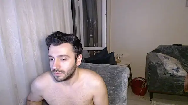 handsomeee04 online show from June 6, 7:08 pm