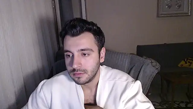 handsomeee04 online show from October 18, 1:51 am