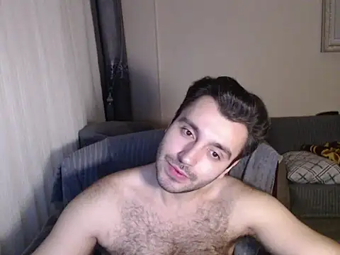 handsomeee04 online show from October 29, 5:23 pm