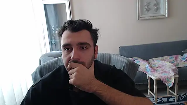 handsomeee04 online show from October 1, 1:59 pm