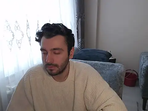 handsomeee04 online show from April 18, 3:14 pm
