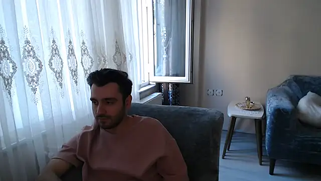 handsomeee04 online show from May 24, 4:29 pm