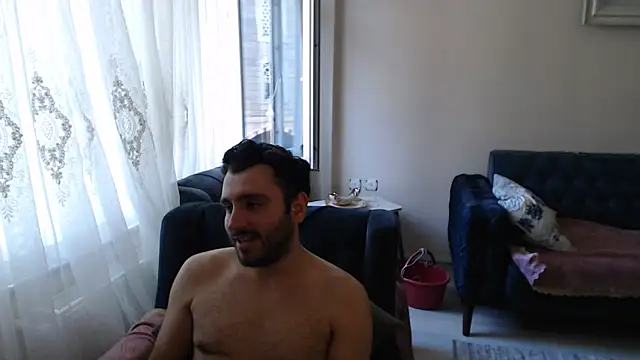 handsomeee04 online show from June 4, 5:56 am