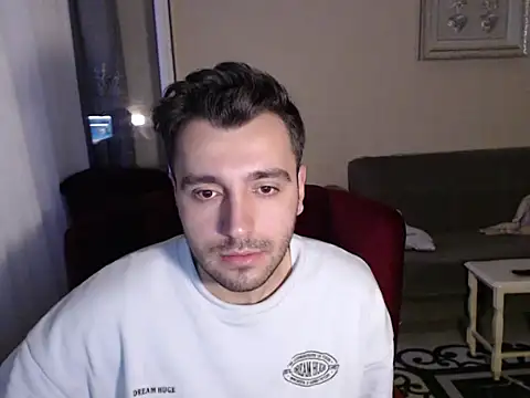 handsomeee04 online show from September 24, 4:13 pm