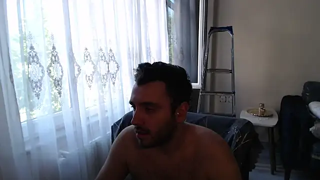 handsomeee04 online show from July 15, 3:41 pm