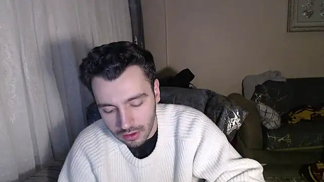 handsomeee04 online show from February 2, 11:26 pm