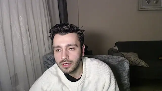 handsomeee04 online show from March 9, 10:13 pm