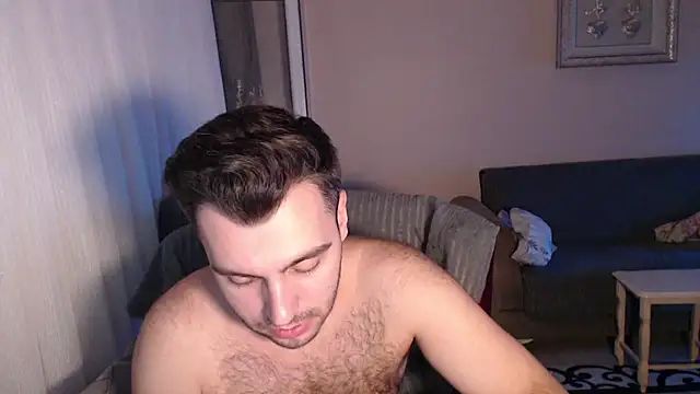 handsomeee04 online show from September 18, 9:40 pm