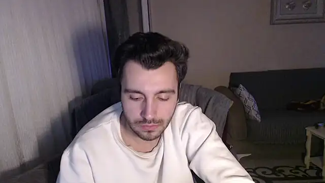 handsomeee04 online show from October 26, 4:07 pm