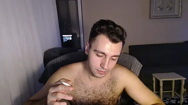 handsomeee04 online show from September 13, 11:05 pm