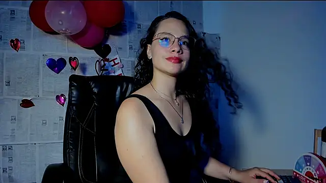 emmaTorres1 online show from February 17, 2:17 pm