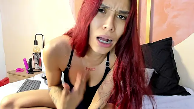 Snapshot of Nicole_Angels_ chatting on June 22, 8:06 pm Nicole Angels online show from June 22, 8:06 pm