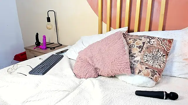 Nicole Angels  online show from March 13, 8:36 pm