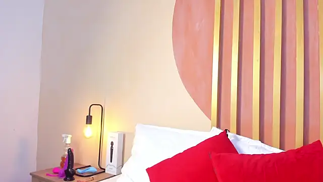 Nicole Angels  online show from December 15, 7:52 pm