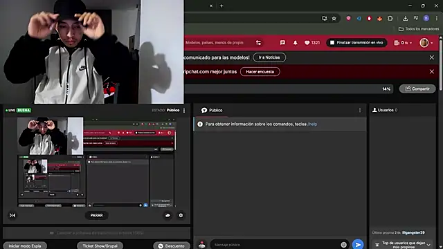 Snapshot of iamcloe_11 chatting on October 22, 2:44 am iamcloe 11 online show from October 22, 2:44 am