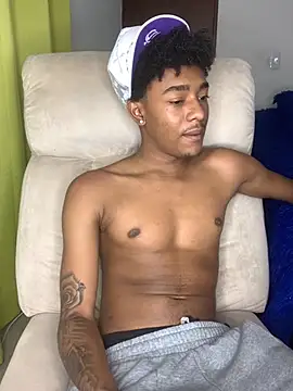 Boy cock18 online show from October 17, 9:16 pm