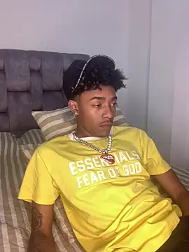 Boy cock18 online show from March 23, 8:04 am