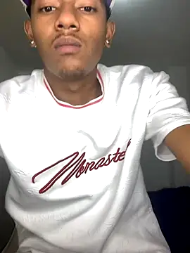 Boy cock18 online show from November 29, 1:50 am