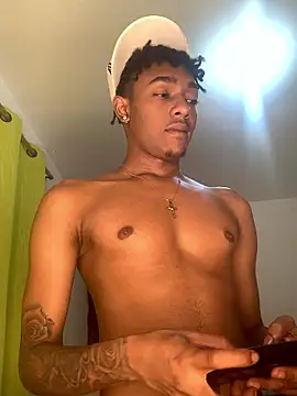 Boy cock18 online show from January 9, 6:09 am