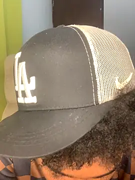 Boy cock18 online show from October 11, 7:20 am