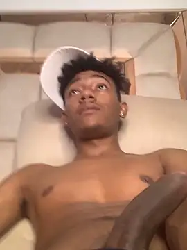 Boy cock18 online show from November 24, 10:21 pm