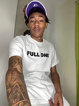 Boy cock18 online show from May 18, 1:50 am