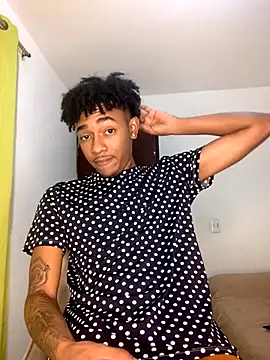 Boy cock18 online show from November 14, 10:02 pm