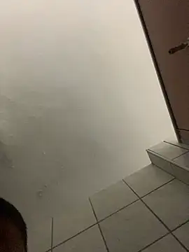 ekskekejejej online show from September 30, 9:54 pm