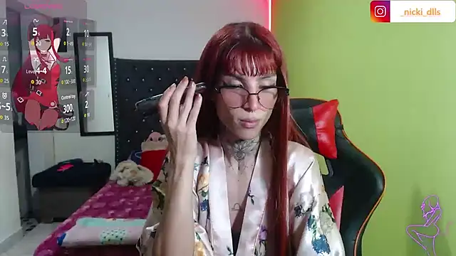 supradoll online show from January 10, 6:14 pm