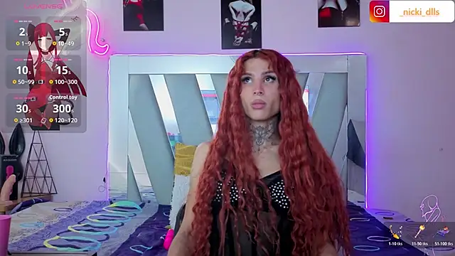 supradoll online show from December 5, 8:28 pm