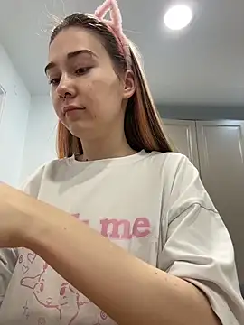 SashaMeow online show from April 14, 4:01 pm