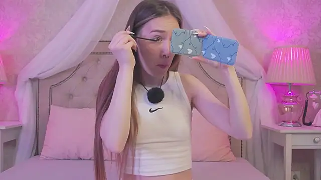 SashaMeow online show from November 9, 4:22 pm