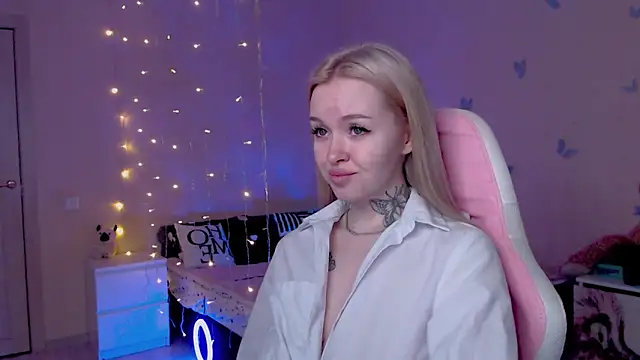 Naughty Mable online show from April 10, 1:45 am